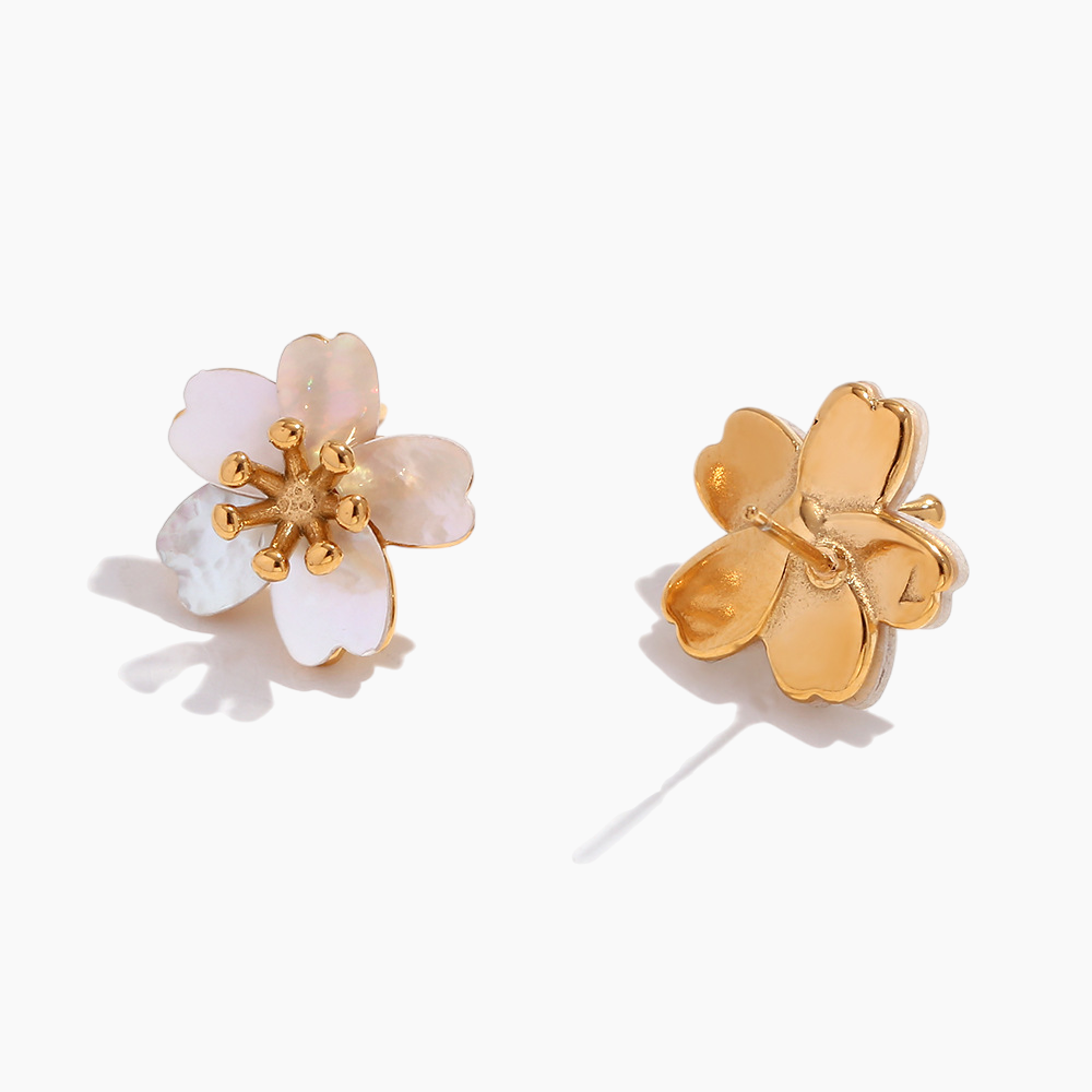 Elena Pearl Flower Stud Earrings