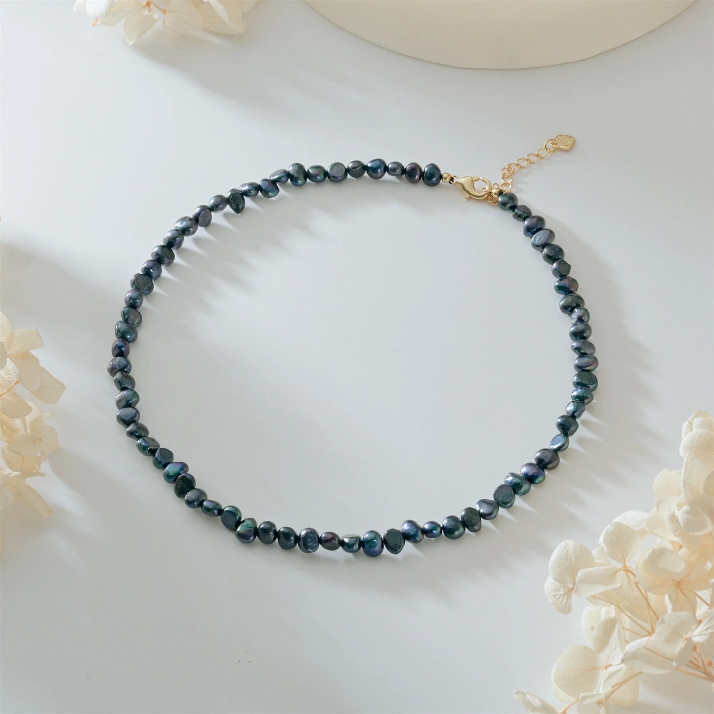 Elena Baroque Pearl Choker Necklace