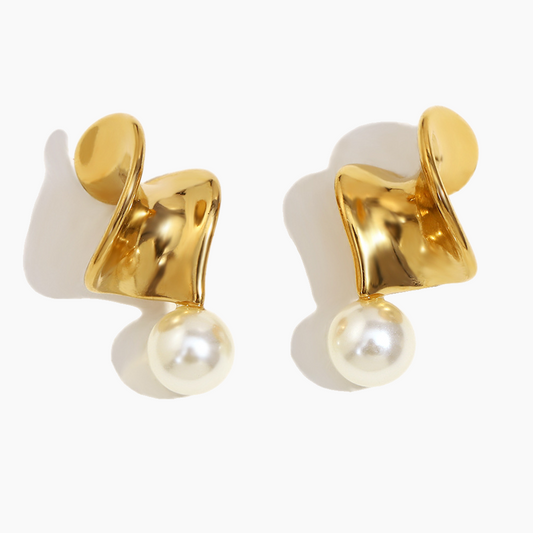 Elena Sculpted Pearl Flow Earrings