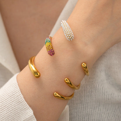 Elena Lustre Pearl Crest Cuff