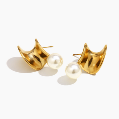 Elena Sculpted Pearl Flow Earrings