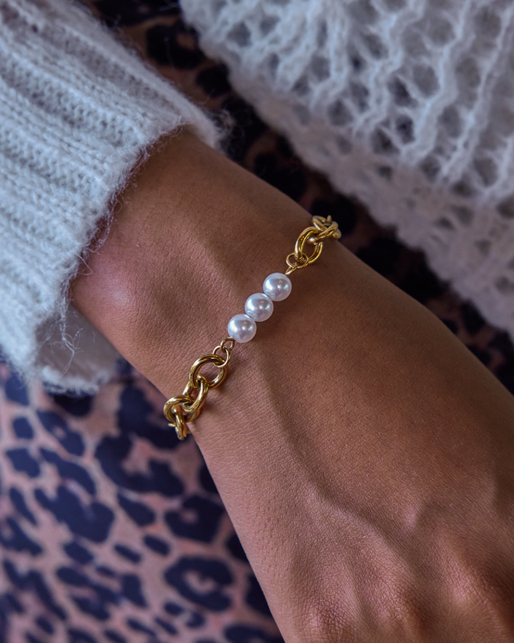 Elena Grace Bow Link Bracelet