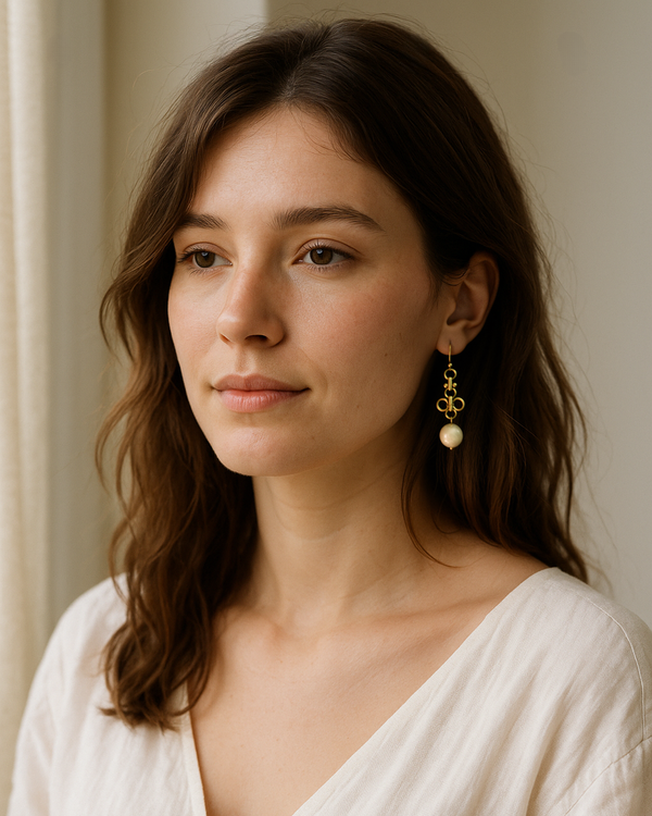 Elena Clover Pearl Drop Earrings
