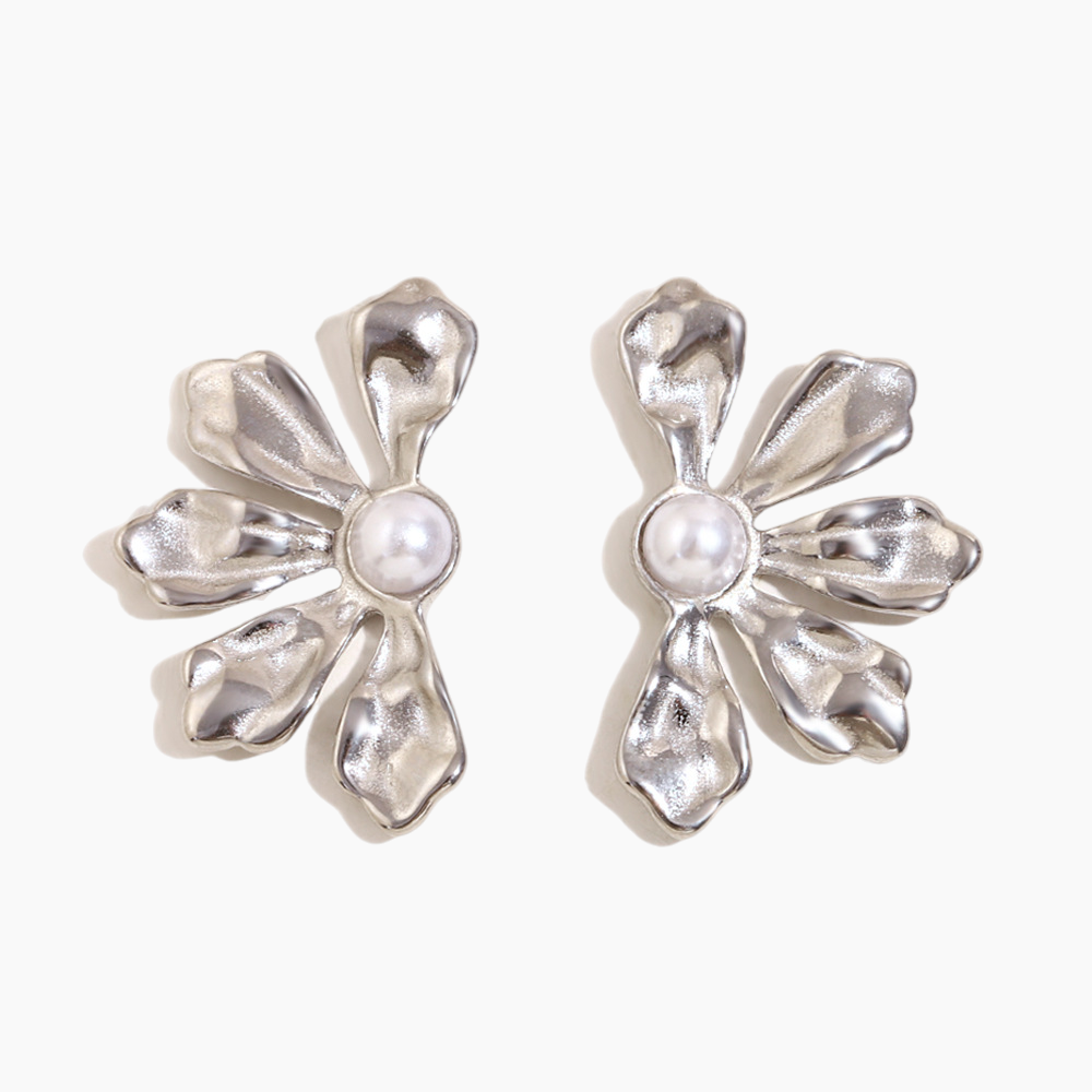 Elena Flora Pearl Bloom Earrings