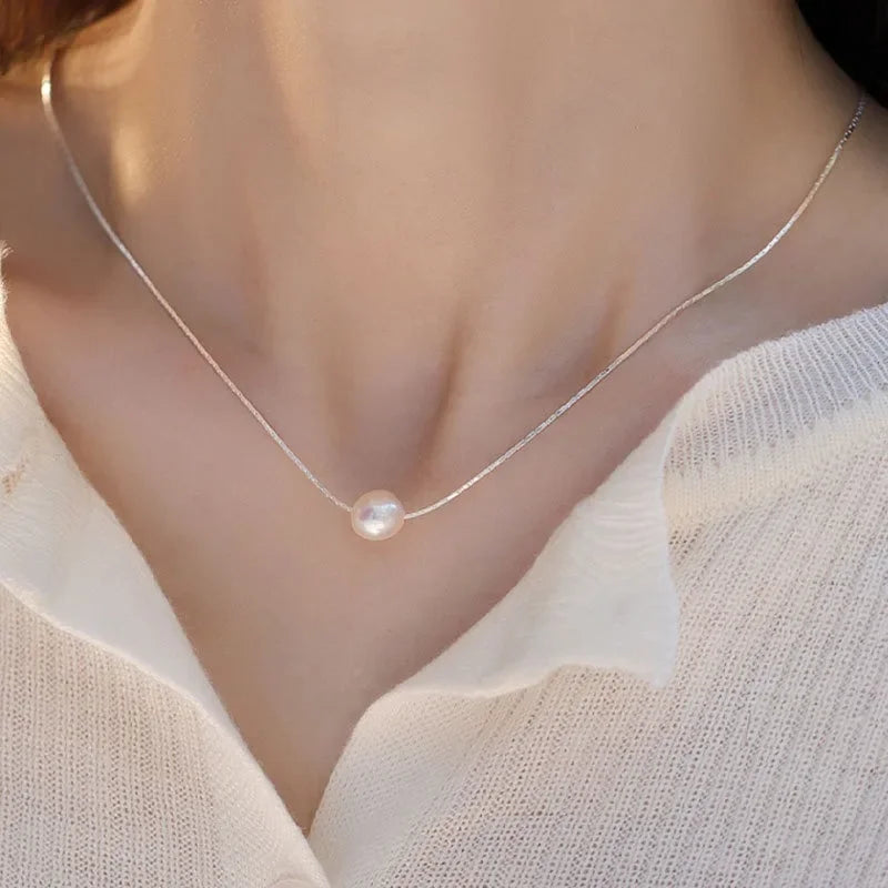 Elena Pearl Pendant Necklace - Elegant