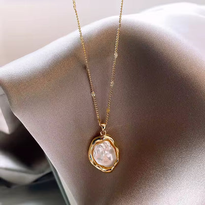 Elena Baroque Irregular Pearl Necklace Jewelry