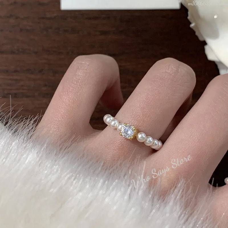 Anillos de perlas de imitación de circón Vintage francés para mujer, elegante anillo elástico con cuentas, regalo de joyería de boda para fiesta de lujo